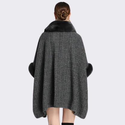 Poncho tipo capa para mujer