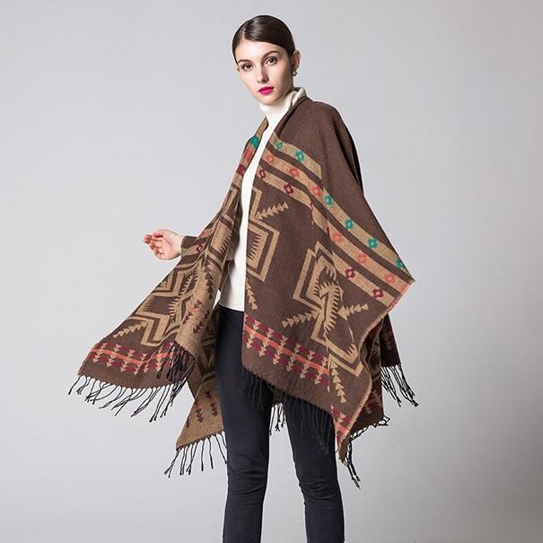 Poncho bohemio