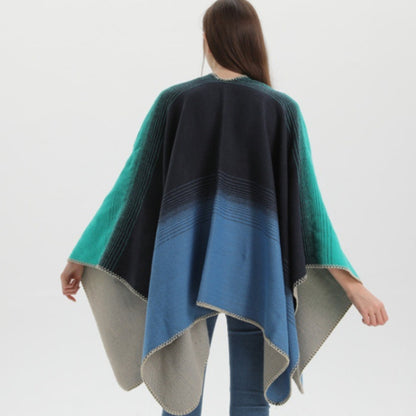 Poncho azul de mujer