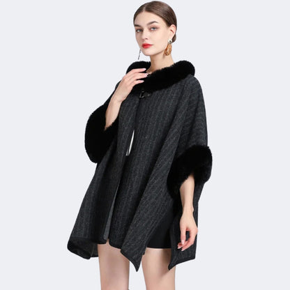 Poncho de piel para mujer