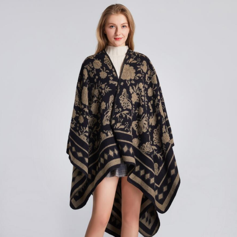 Poncho de mujer con mariposas