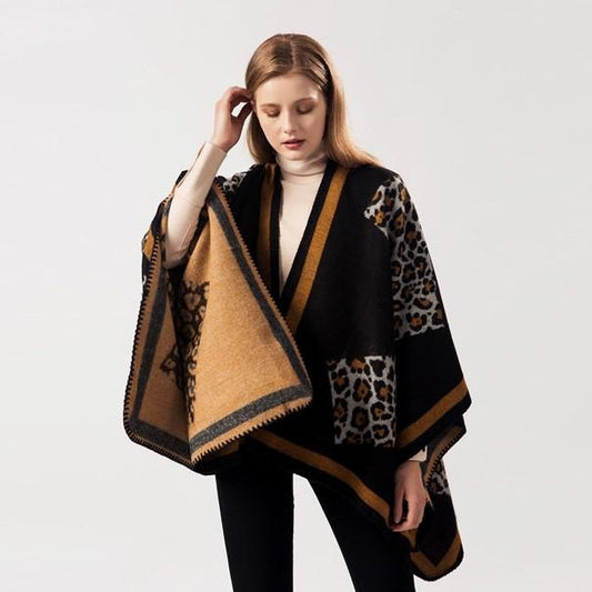 Poncho de leopardo para mujer