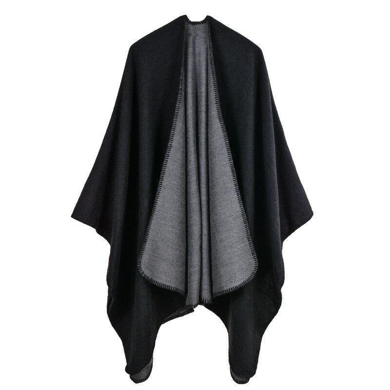 Poncho negro para mujer