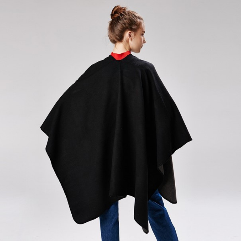 Poncho negro para mujer