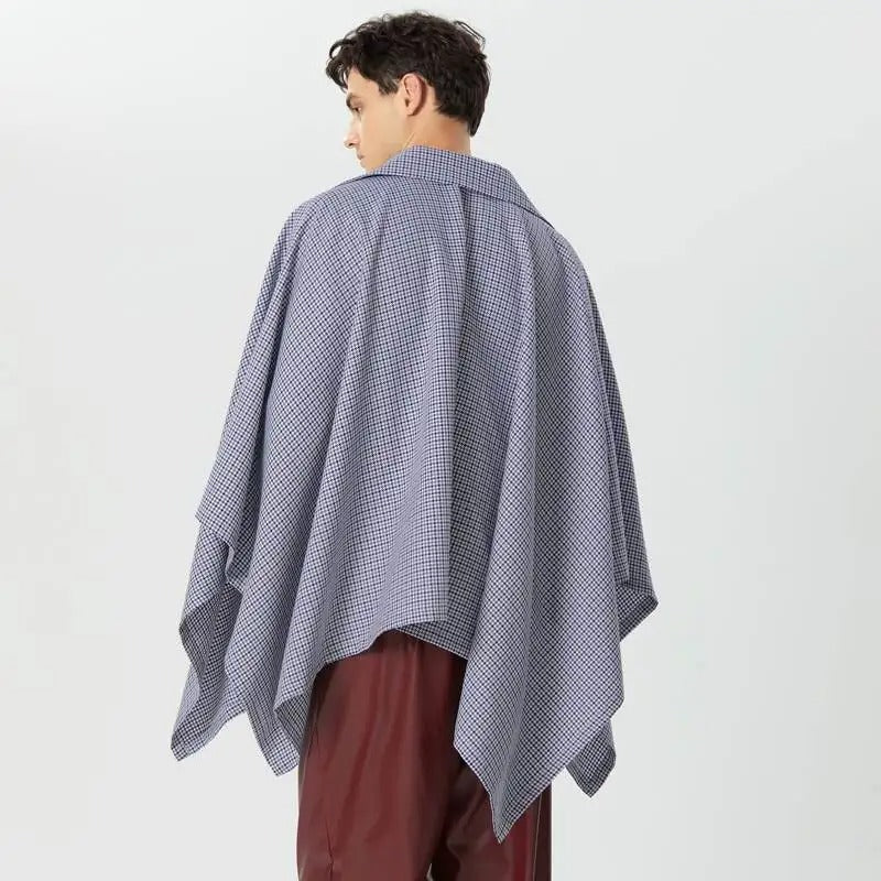 Poncho tipo gabardina para hombre